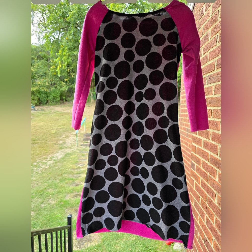 Unique, handmade knit dress - Sz 6-8. Be stylish and comfy at the same time!